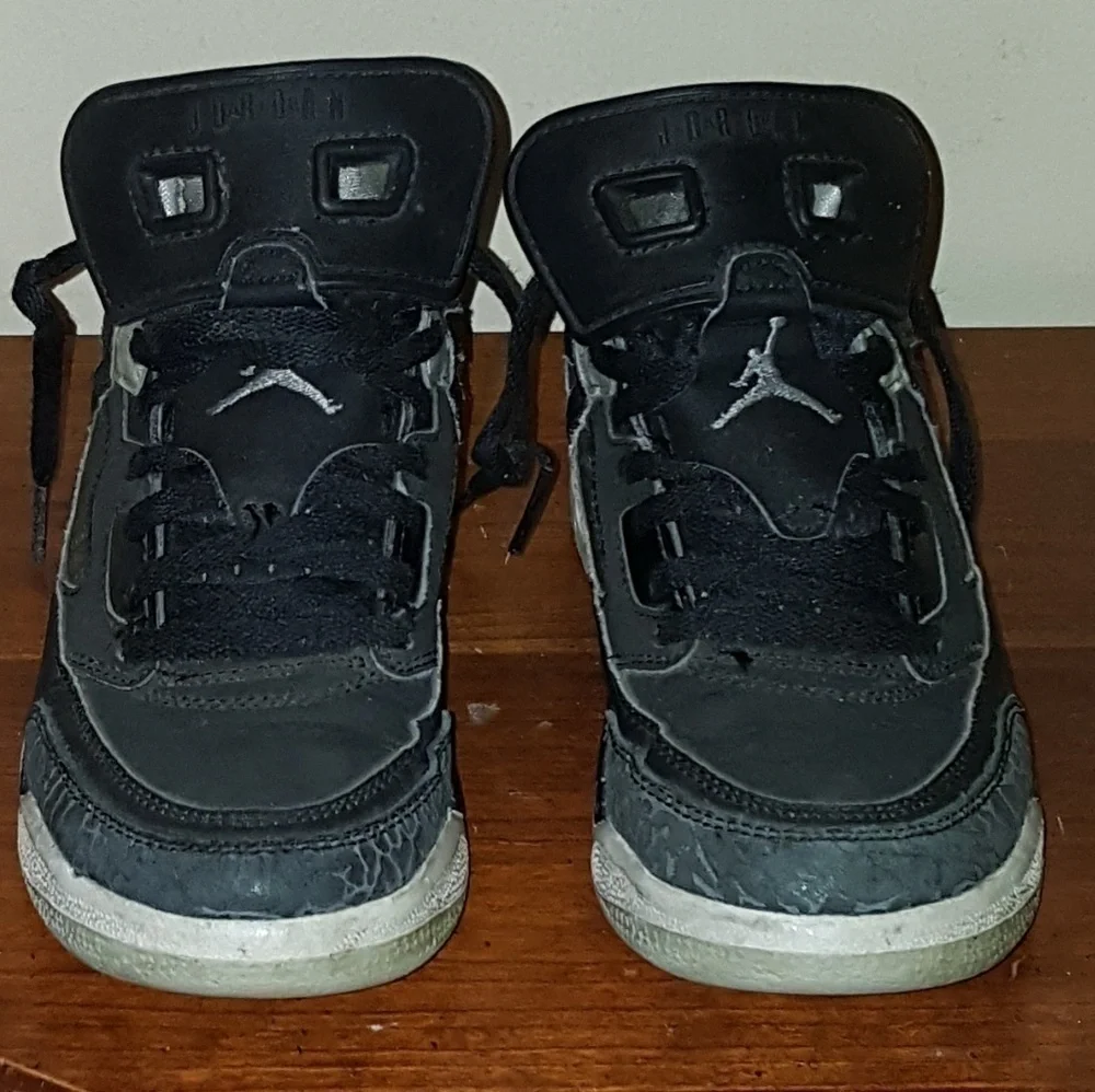 𝅺KID'S Jordan Spizike